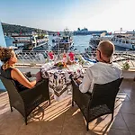 Hotel Vongole Çeşme