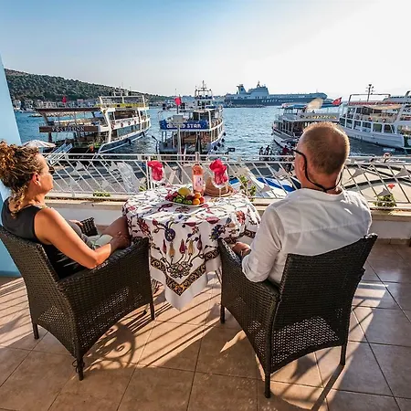 Szálloda Vongole Çeşme