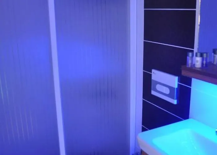 Vongole Otel Çeşme