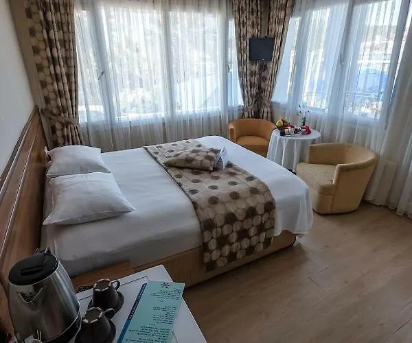 Vongole Otel Çeşme